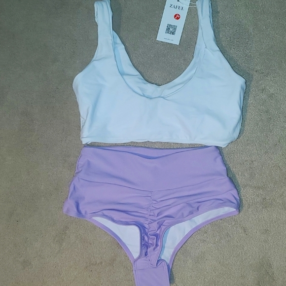 Zaful, High Wasited Cheeky Bikini, Size Large/8 us, White/Purple - Picture 2 of 4